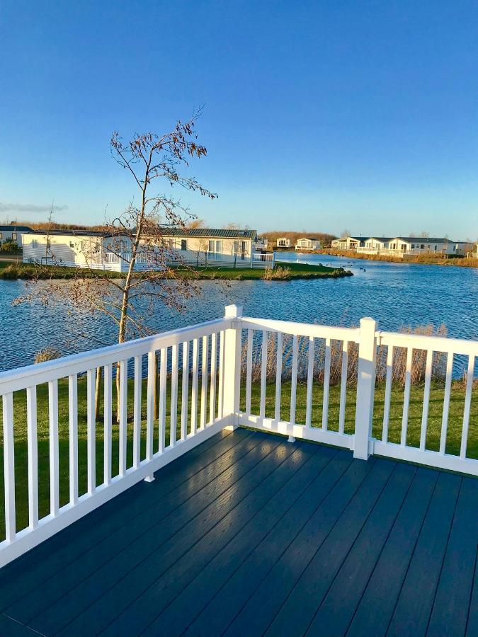 Haven Haggerston Castle Caravan Hire Cheswick  Exterior photo